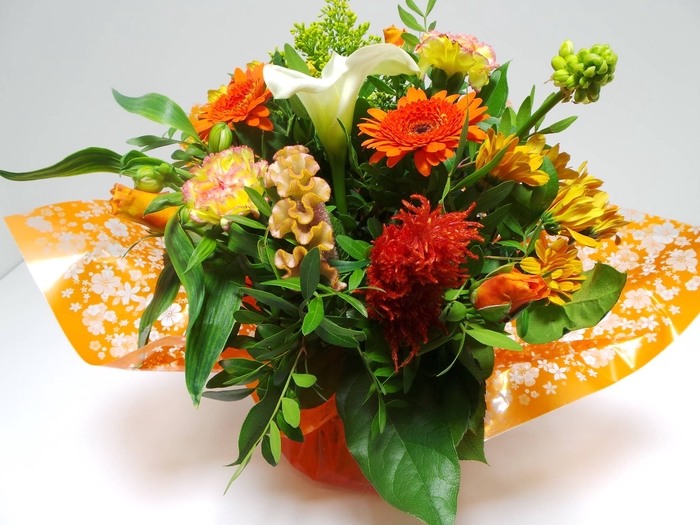 <h4>Bouquet aqua large orange</h4>