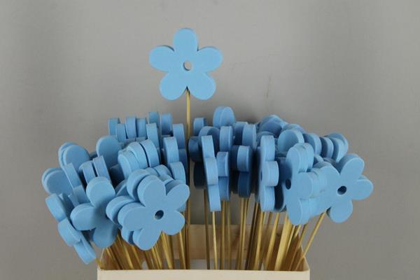 <h4>Stick Flower Foam Blue</h4>