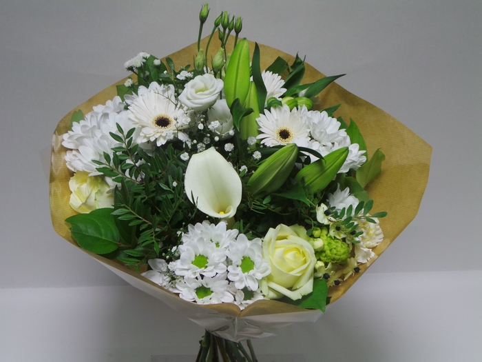 <h4>Bouquet biedermeier kim x-large white</h4>