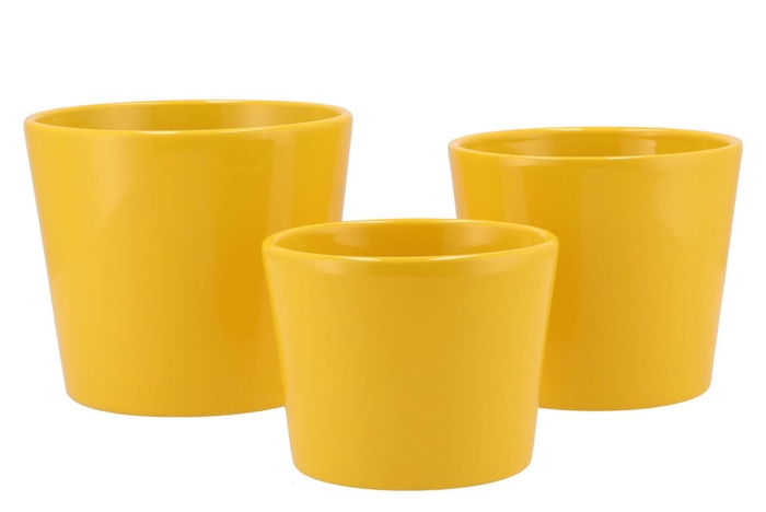 <h4>Ceramic 3-pieces Yellow Shiny Conical 15cm</h4>