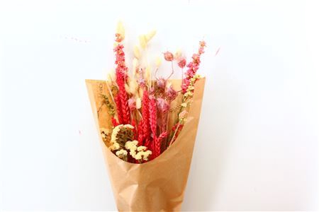 <h4>Dried Bouquet 4 Pink Bunch</h4>