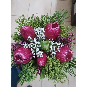 5 Protea Bouquet